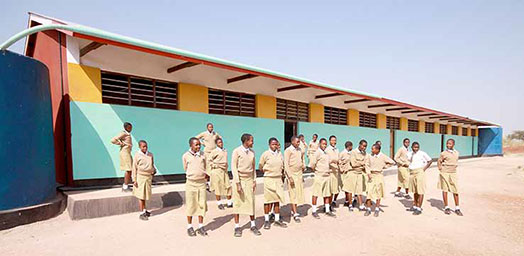 De middelbare meisjesschool in Igunga heeft plaats voor negenhonderd leerlingen. © Bollé Bollé